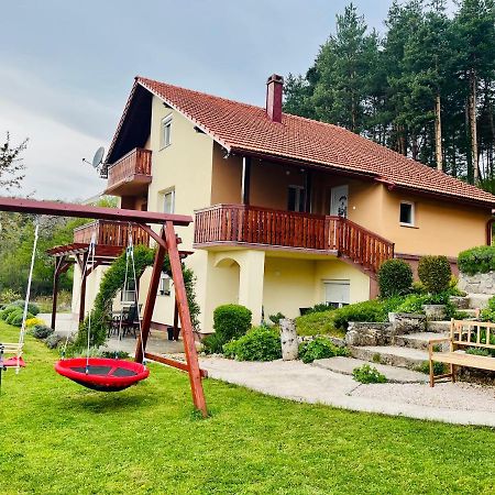 Apartman Korina Otočac Exteriér fotografie