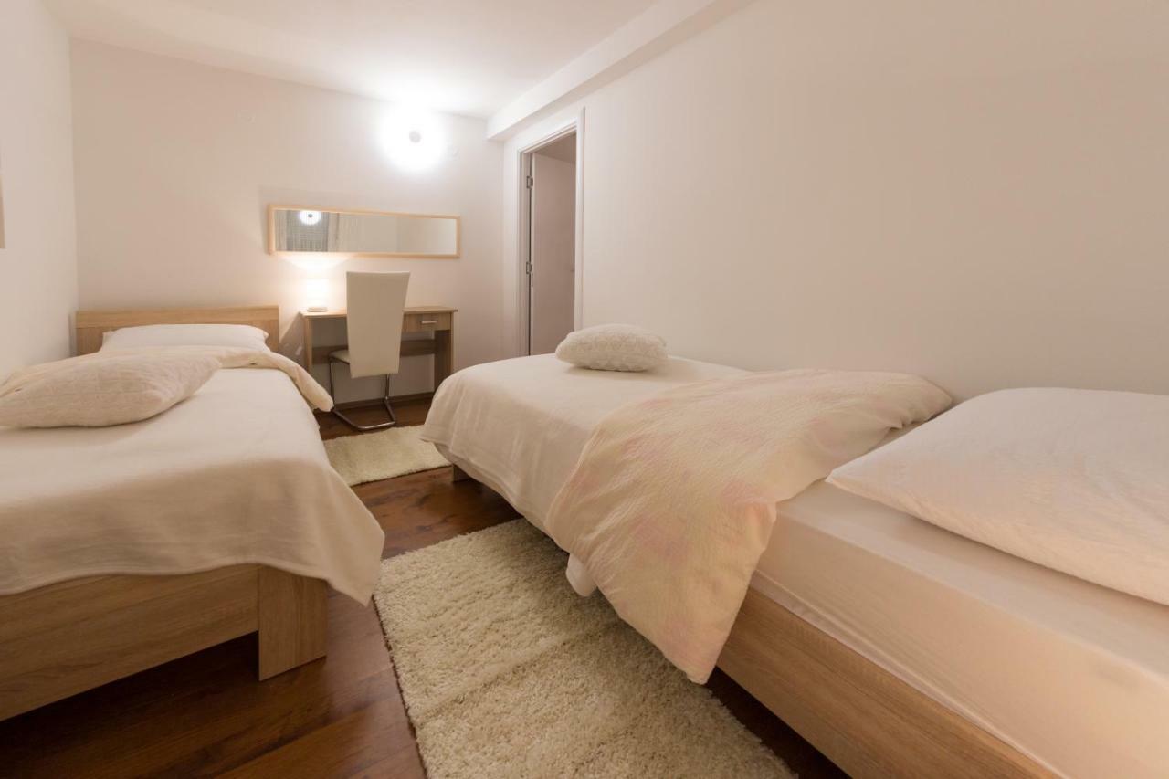 Apartman Korina Otočac Exteriér fotografie