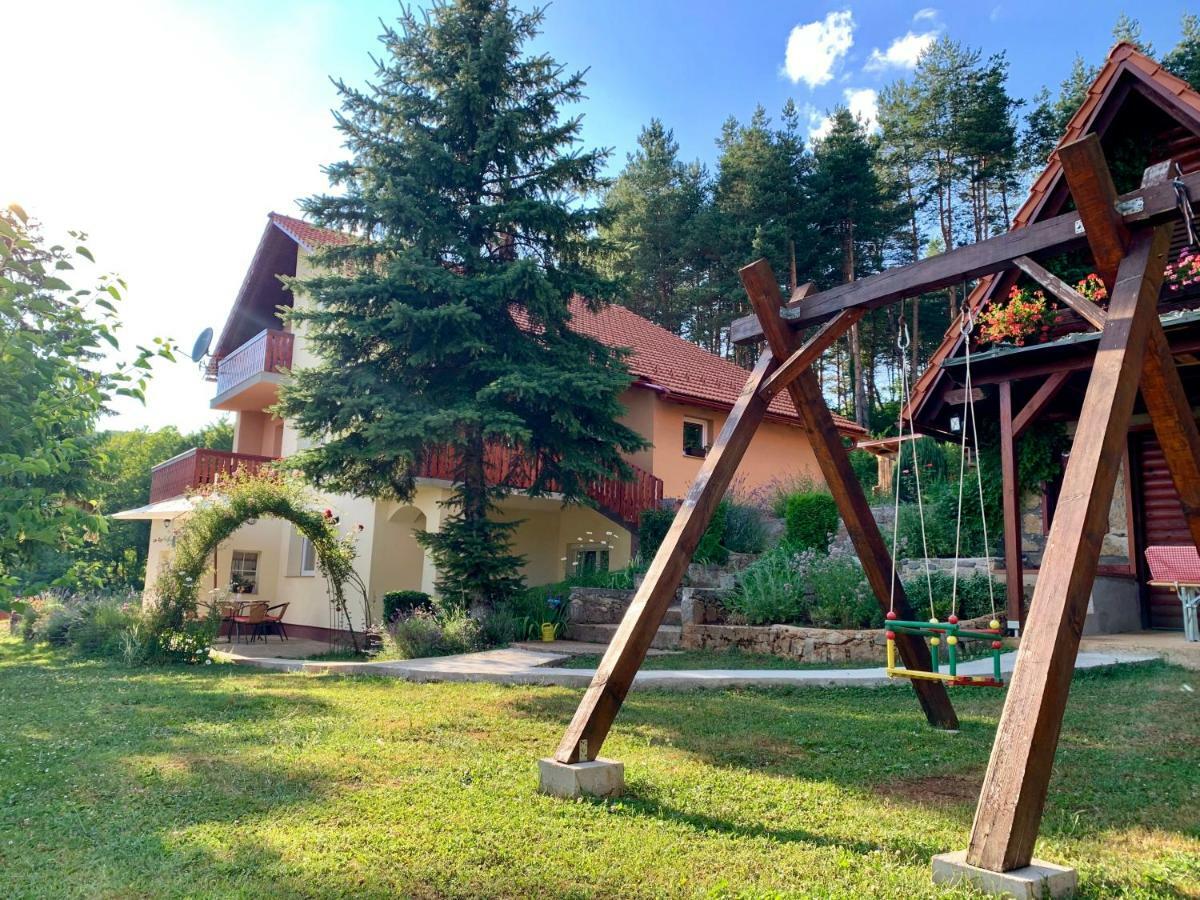 Apartman Korina Otočac Exteriér fotografie